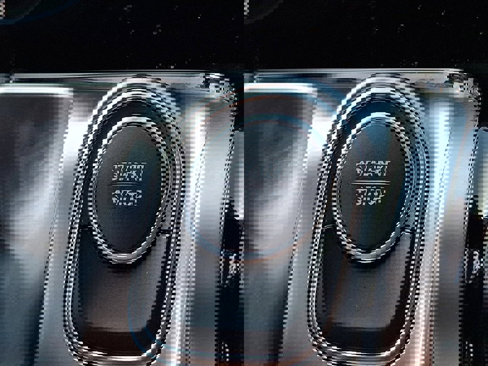 Used 2023 Mercedes-Benz EQB 300 4MATIC image 23