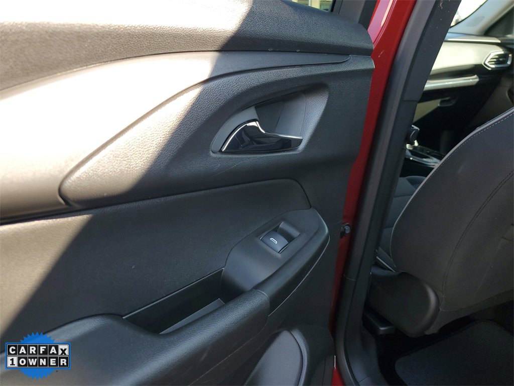 Used 2023 Chevrolet TrailBlazer LT image 15