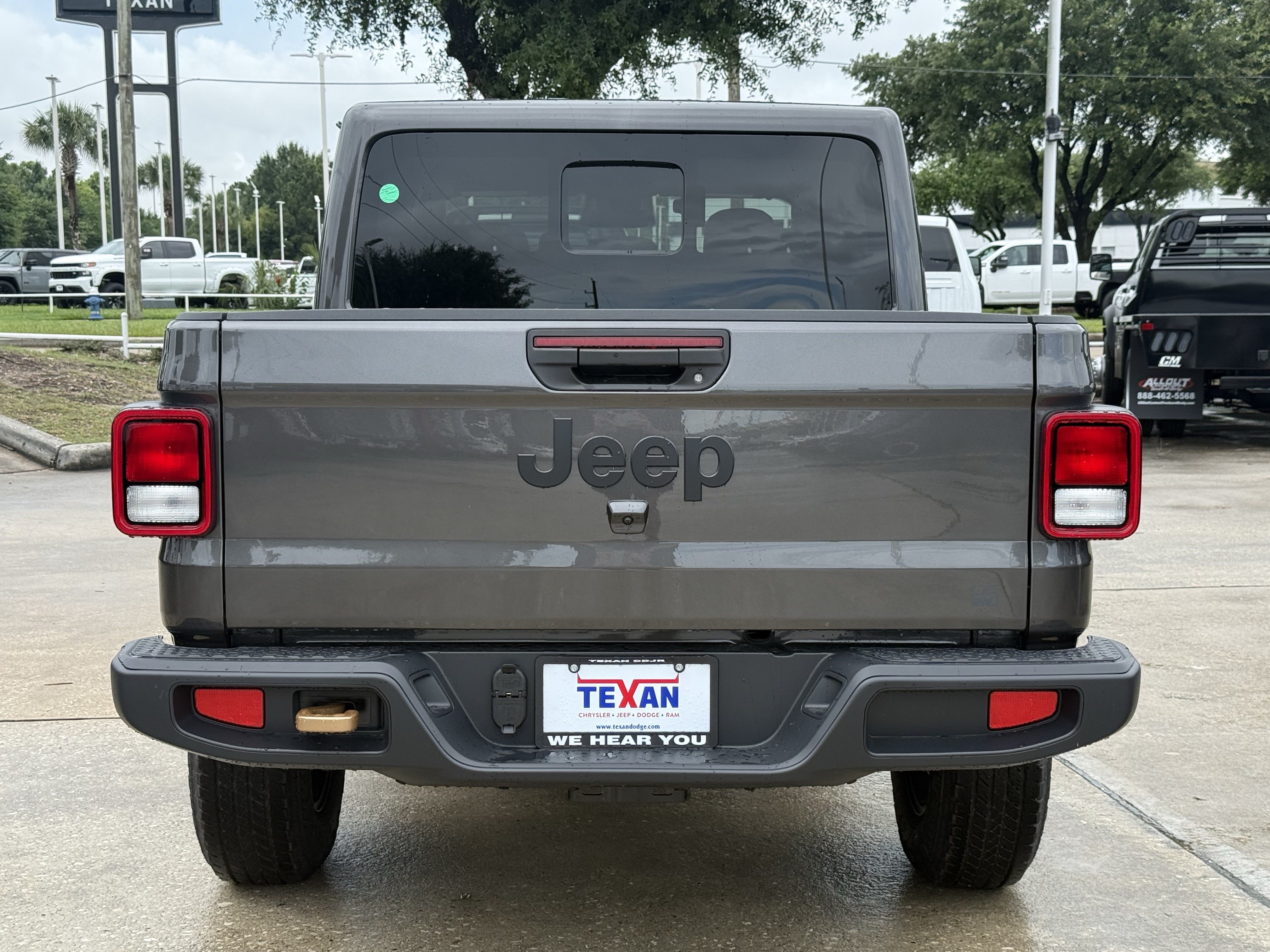New 2026 Jeep Gladiator Sport AWD/4WD image 6
