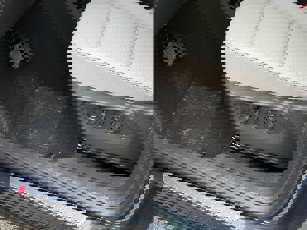 New 2026 Buick Envision Avenir image 18