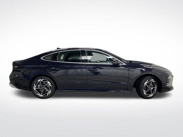 New 2026 Hyundai Sonata SEL image 2