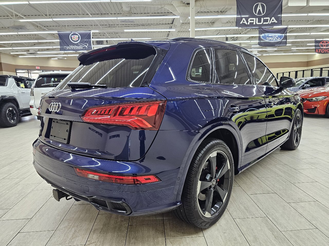 Used 2020 Audi SQ5 Prestige w/ Prestige Package image 7