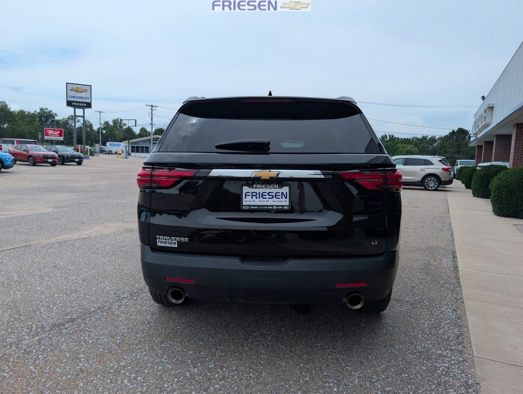 Used 2023 Chevrolet Traverse LT FWD image 5