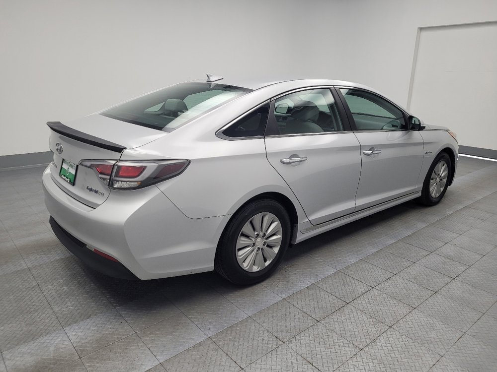 Used 2016 Hyundai Sonata SE image 9