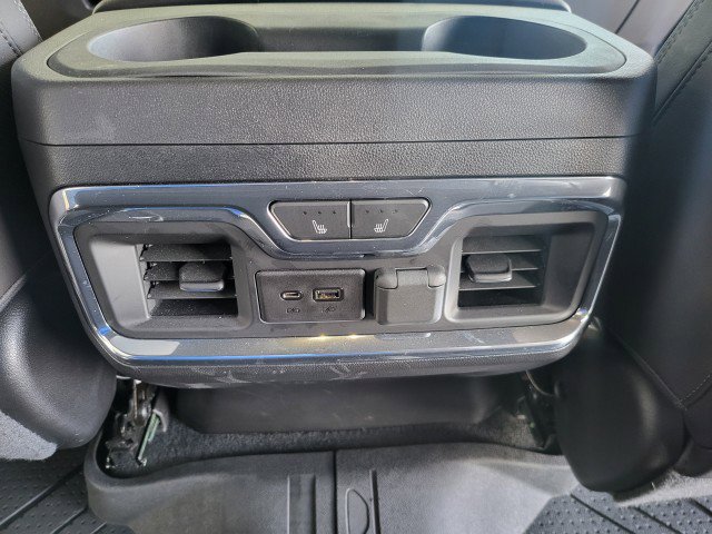 Used 2019 Chevrolet Silverado 1500 High Country w/ Technology Package image 12
