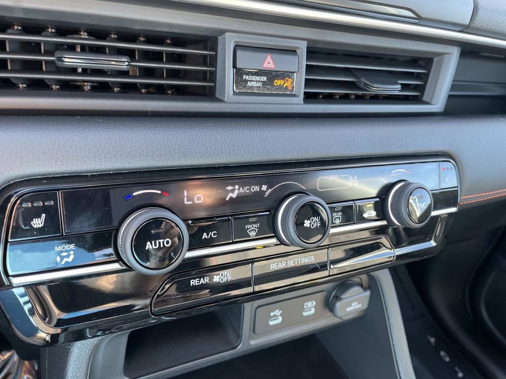 New 2026 Honda Pilot Sport image 21