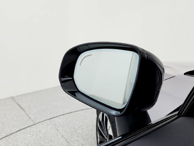 New 2026 Volvo XC60 B5 Plus w/ Climate Package AWD/4WD image 23