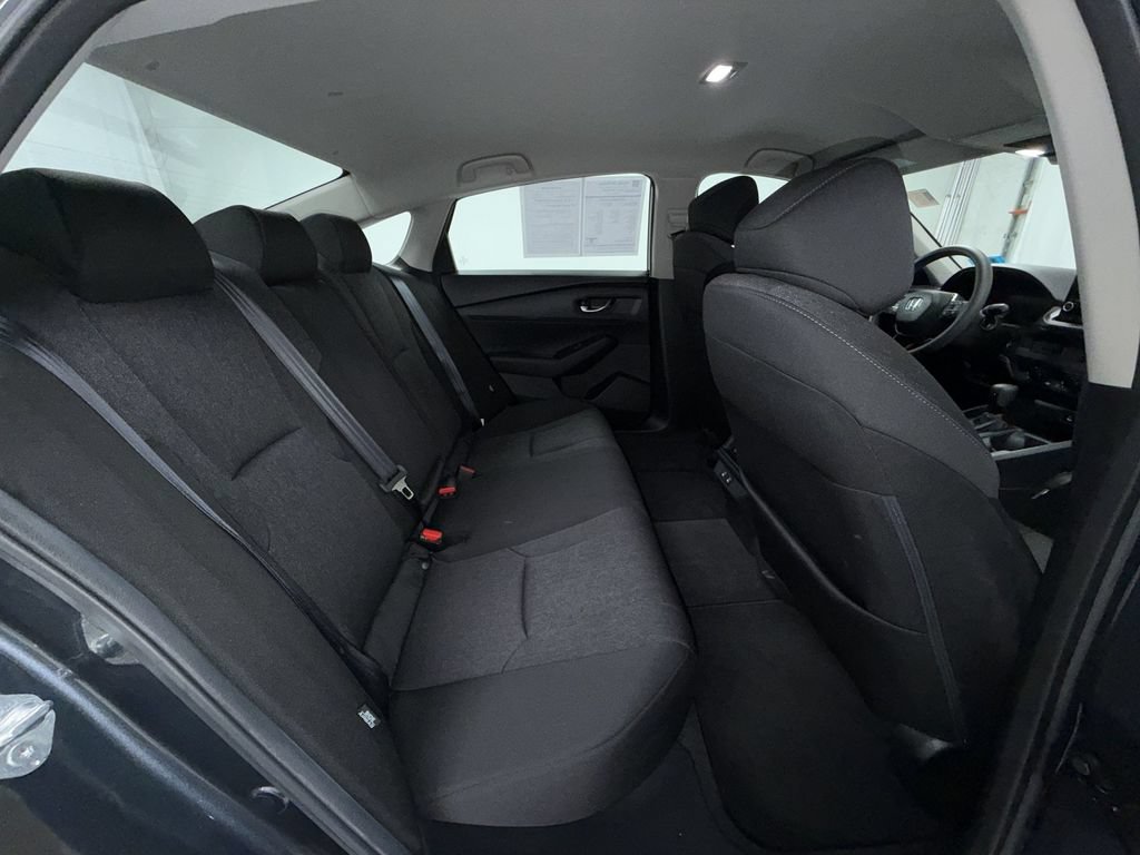 Certified 2025 Honda Accord LX image 17