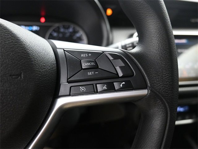 Used 2019 Nissan Kicks SV image 16