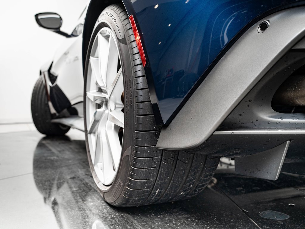 Used 2020 Aston Martin V8 Vantage Coupe image 51