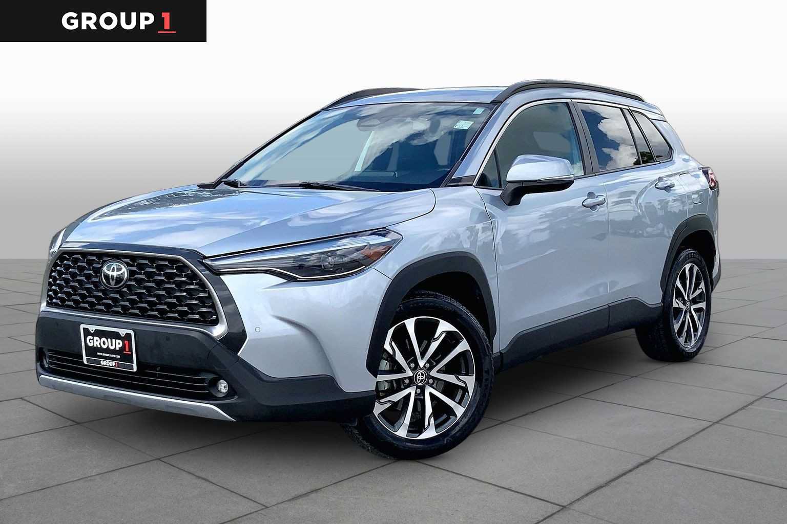 Used 2023 Toyota Corolla Cross XLE
