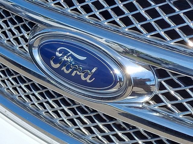 Used 2012 Ford F150 Lariat w/ Lariat Chrome Pkg image 29