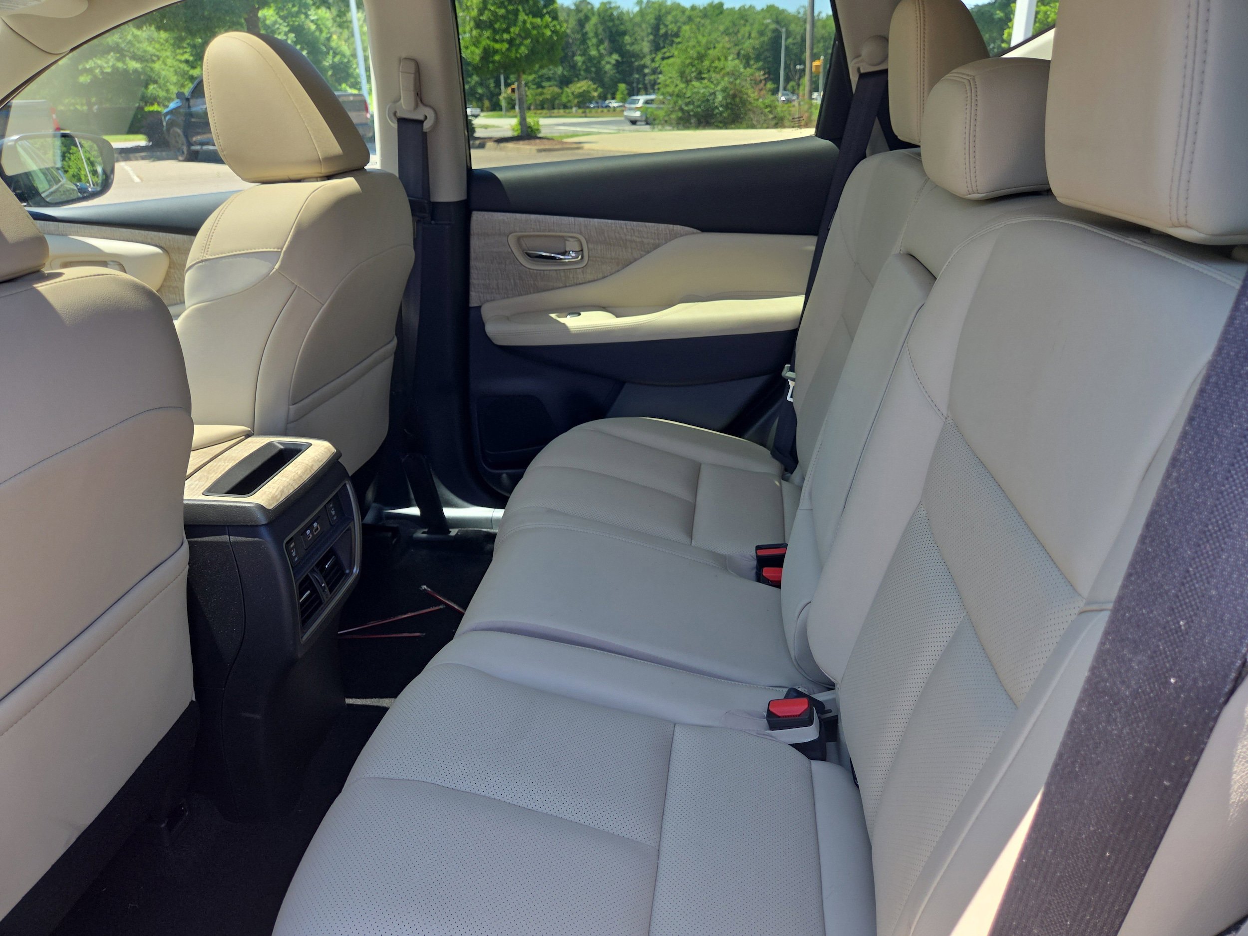 Used 2024 Nissan Murano SL AWD/4WD image 10