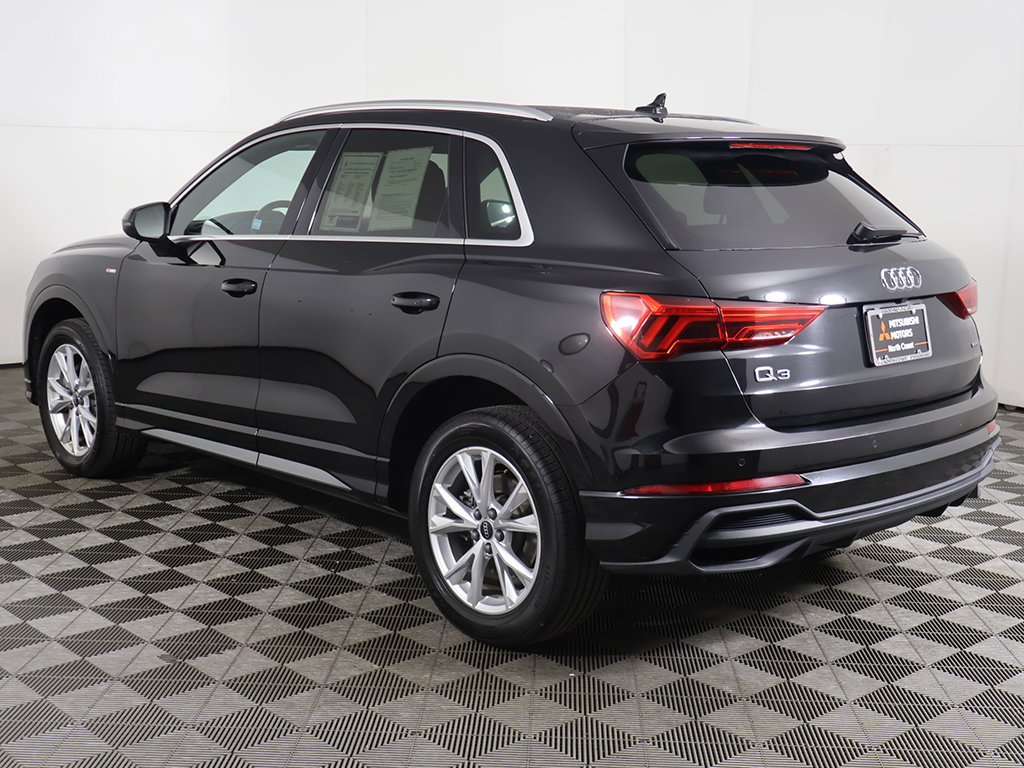 Used 2023 Audi Q3 2.0T Premium AWD/4WD image 9