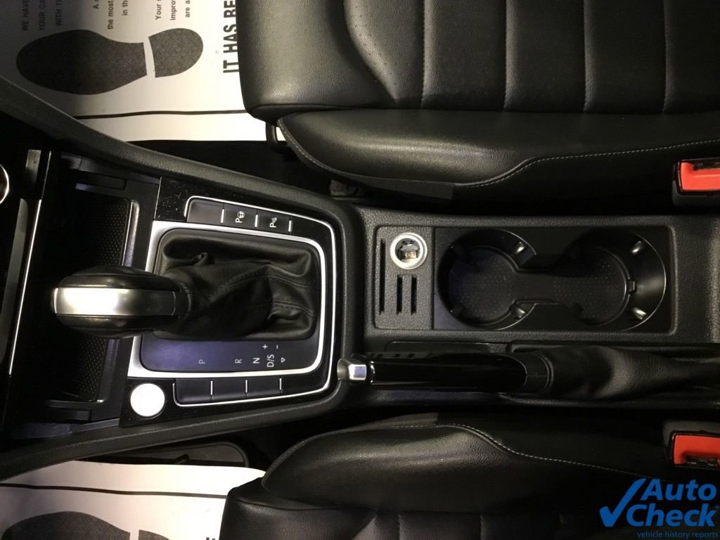 Used 2016 Volkswagen Golf SEL w/ Lighting Package (SEL) image 47