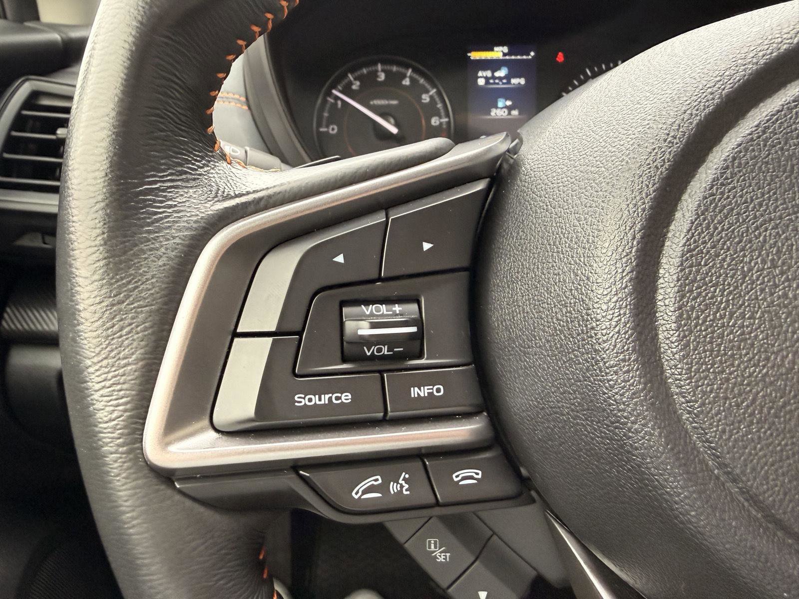 Certified 2022 Subaru Crosstrek 2.0i Premium w/ Moonroof Package image 26