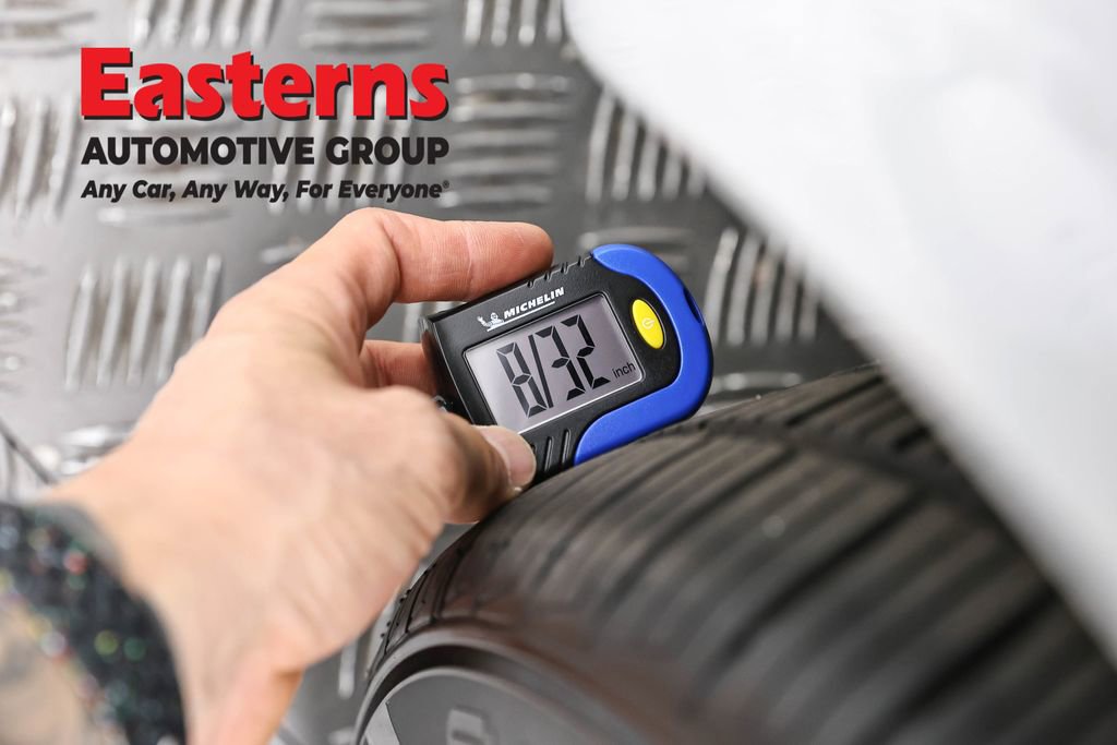 Used 2023 Tesla Model 3 Standard Range image 24