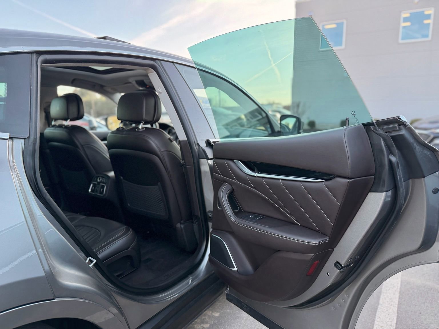 Used 2019 Maserati Levante image 24