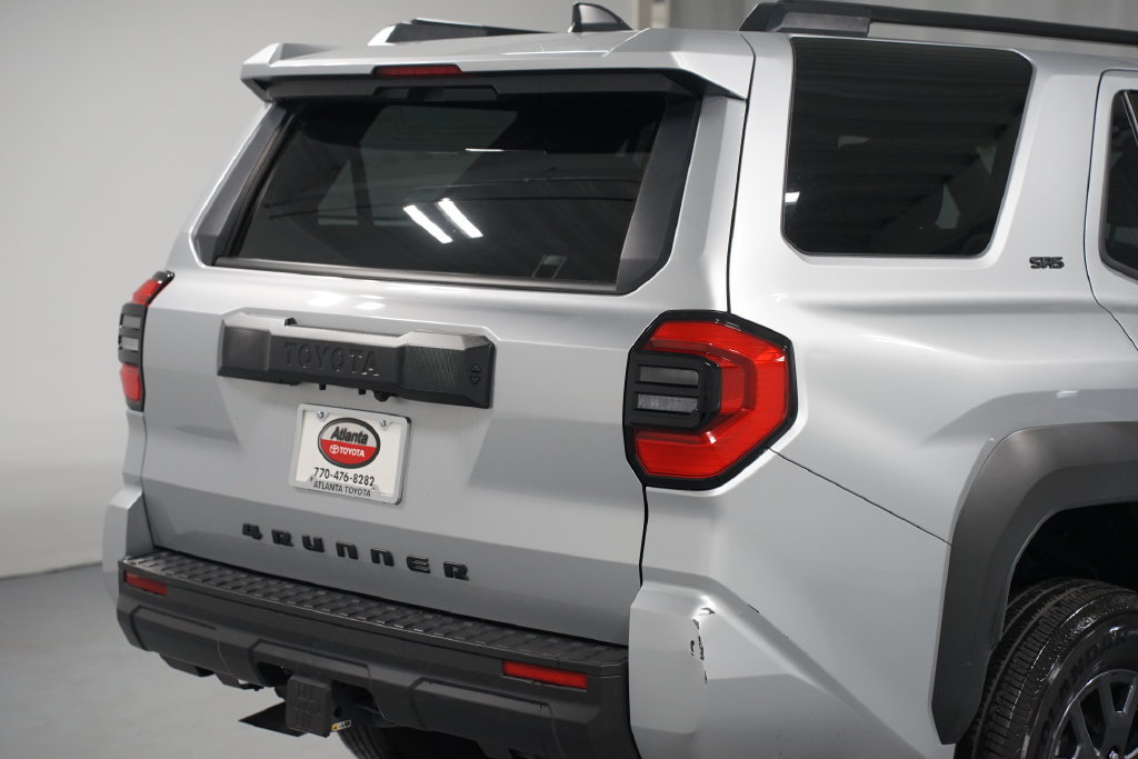 Certified 2026 Toyota 4Runner SR5 AWD/4WD image 9