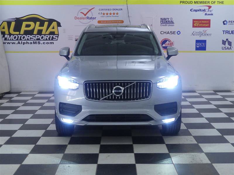 Used 2023 Volvo XC90 B5 Core AWD/4WD image 2