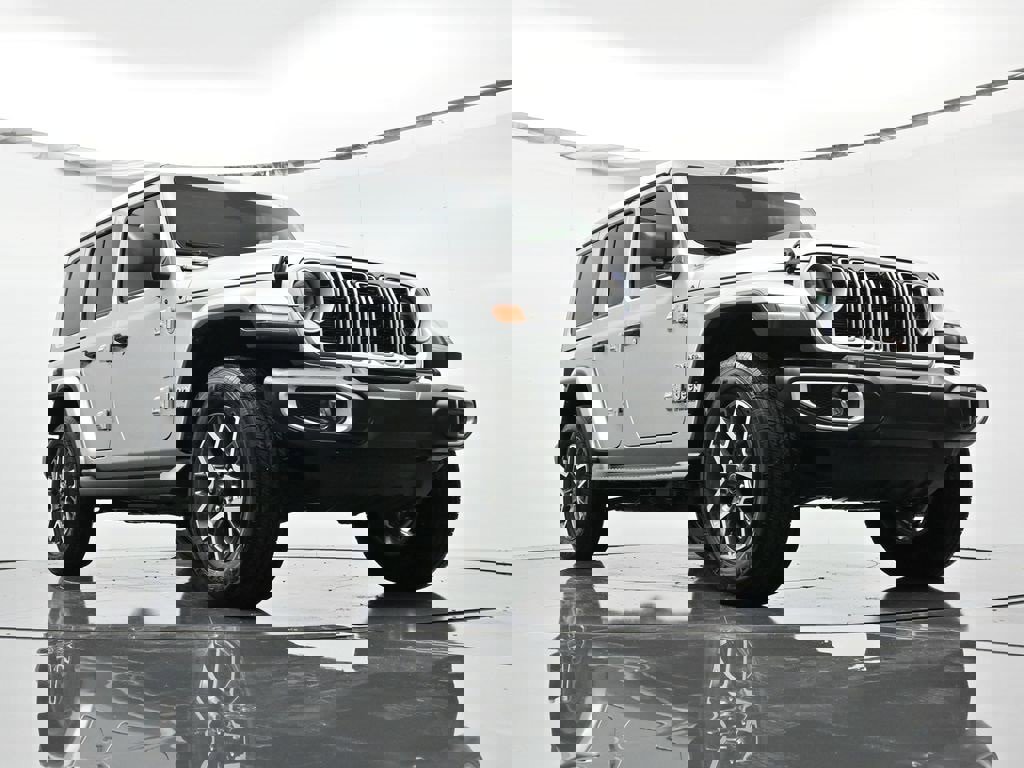 New 2024 Jeep Wrangler Unlimited Sahara w/ Technology Group image 39