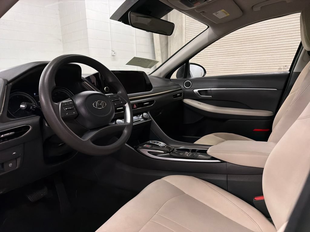 Used 2023 Hyundai Sonata SEL FWD image 6