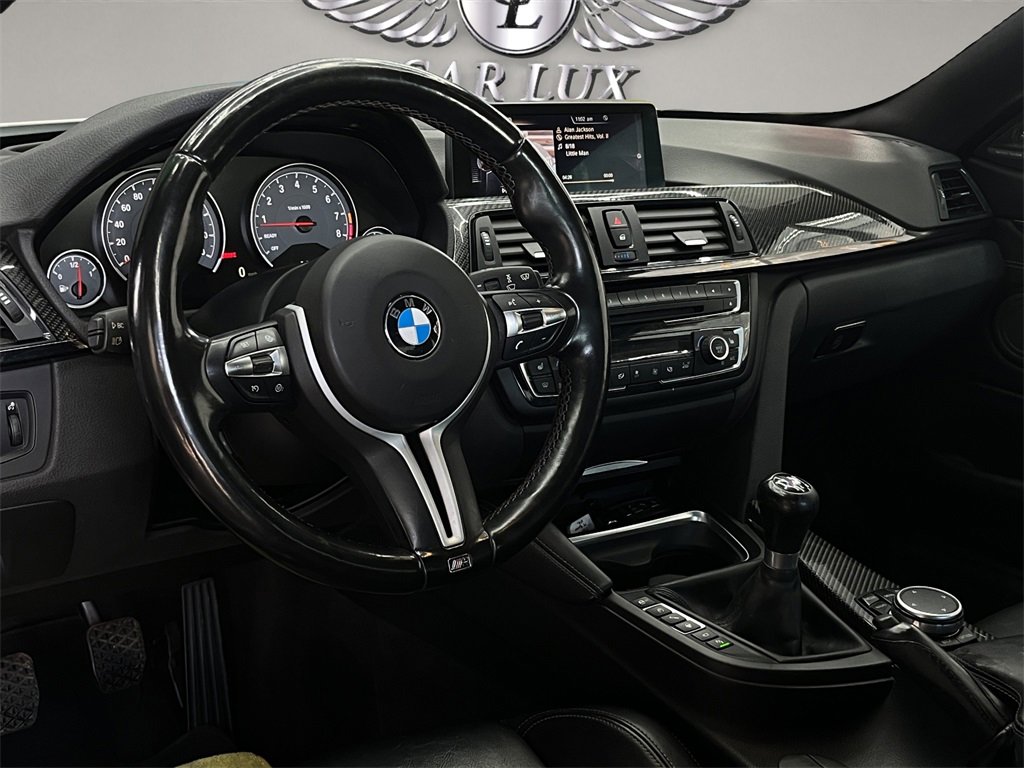 Used 2015 BMW M4 Coupe image 19