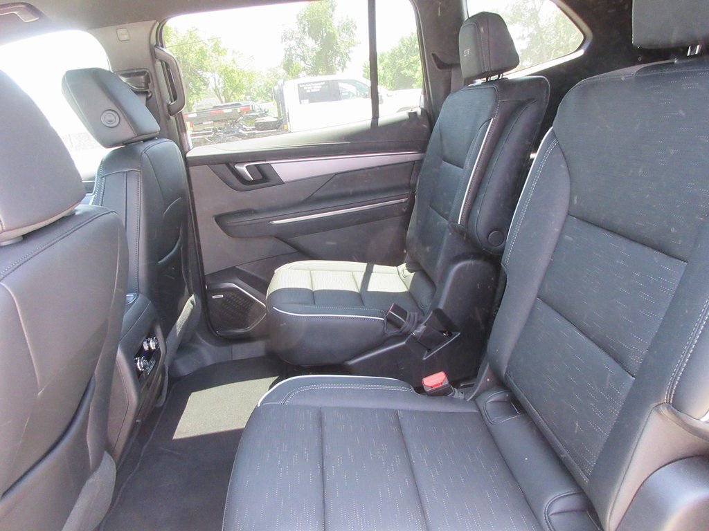 New 2026 Buick Enclave Sport Touring FWD image 13