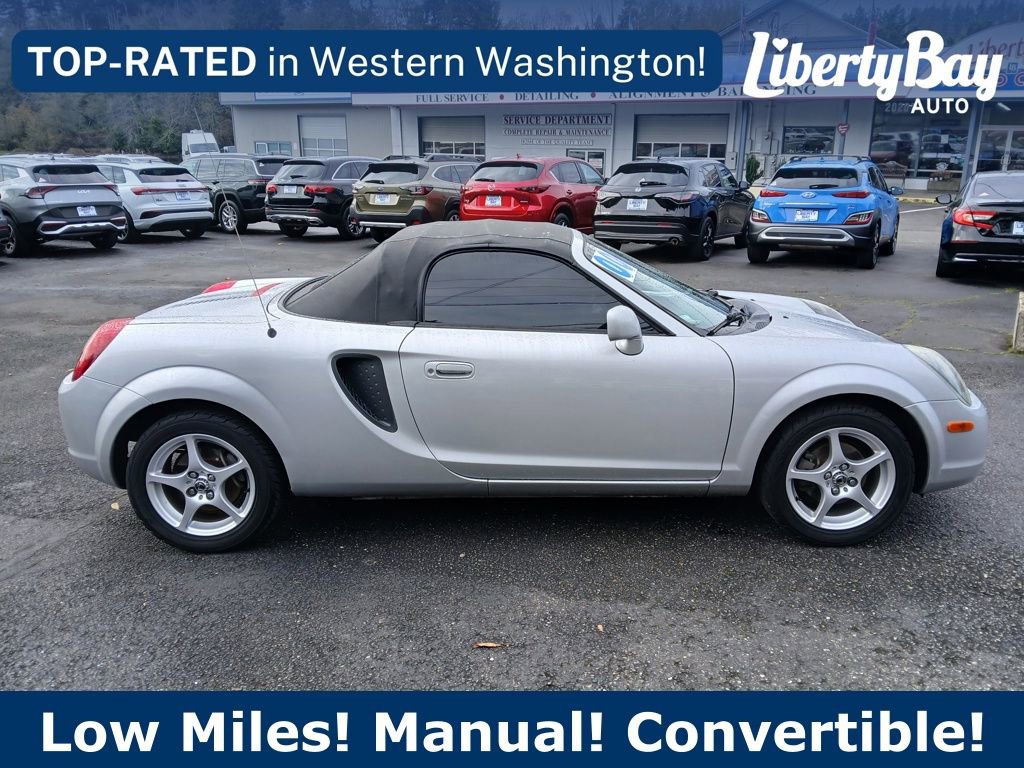 Used 2000 Toyota MR2 image 6