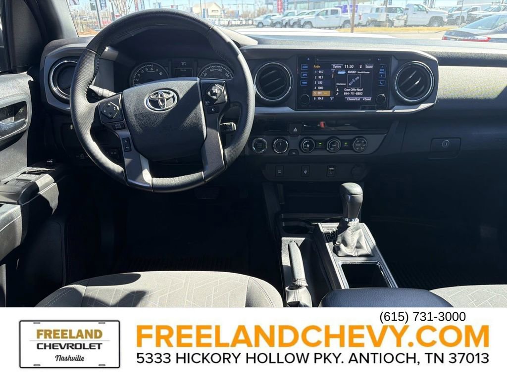 Used 2017 Toyota Tacoma TRD Sport w/ Tow Package (A/T) image 20