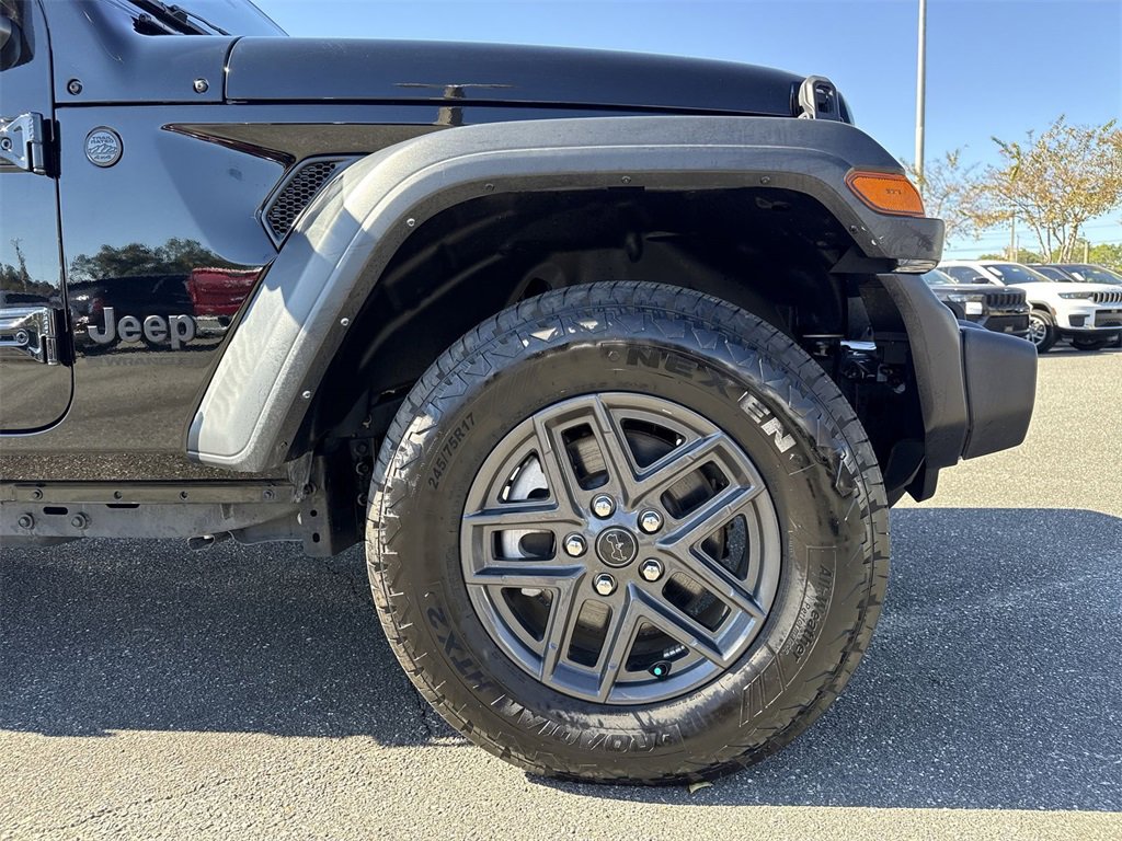 Used 2024 Jeep Wrangler Sport S image 10