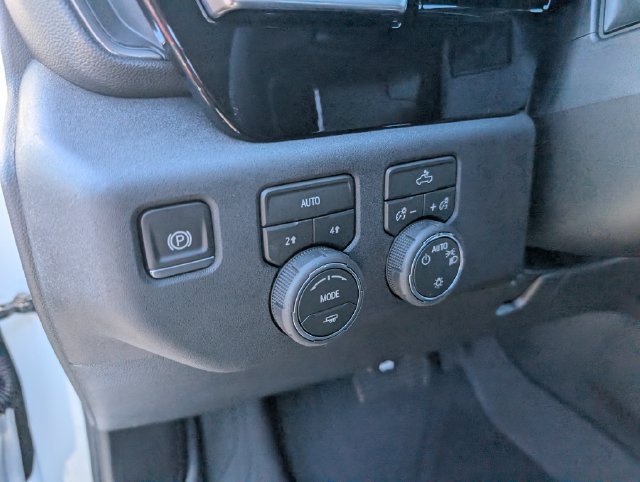 New 2026 Chevrolet Silverado 1500 LT w/ Convenience Package II AWD/4WD image 18