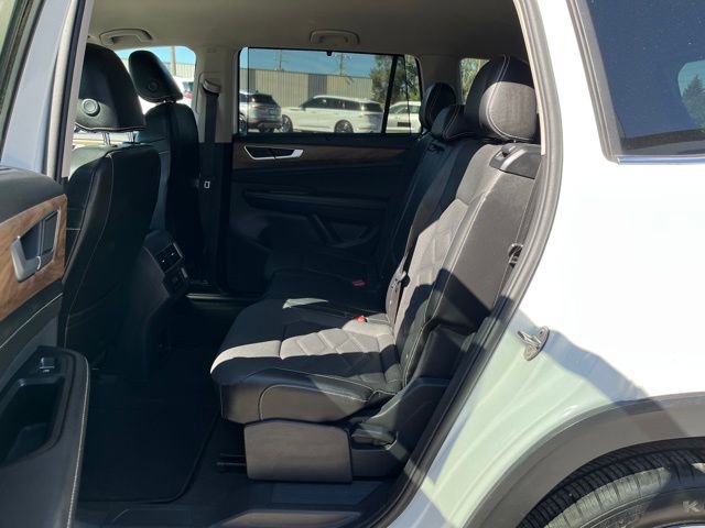 Used 2024 Volkswagen Atlas SE image 26