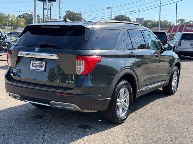 Used 2023 Ford Explorer XLT w/ Equipment Group 202A AWD/4WD image 17