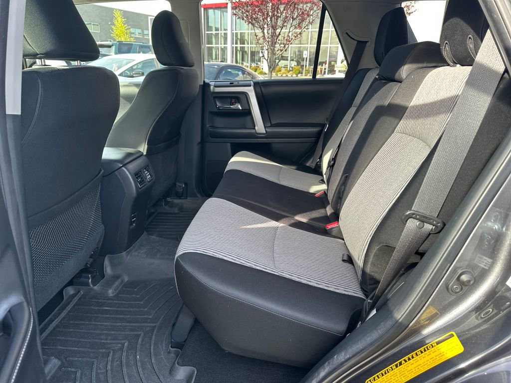 Used 2016 Toyota 4Runner SR5 image 14