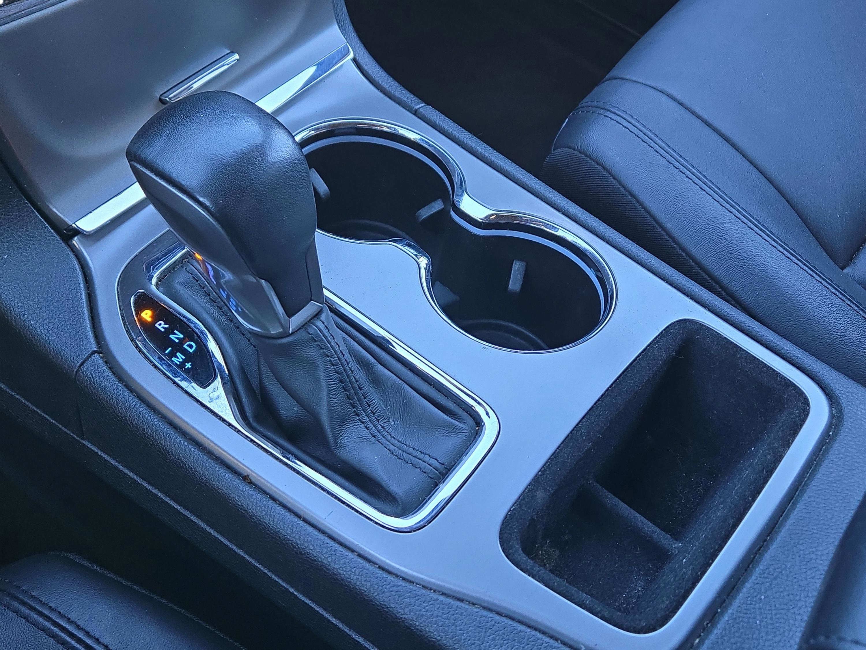 Used 2021 Jeep Grand Cherokee Limited image 32