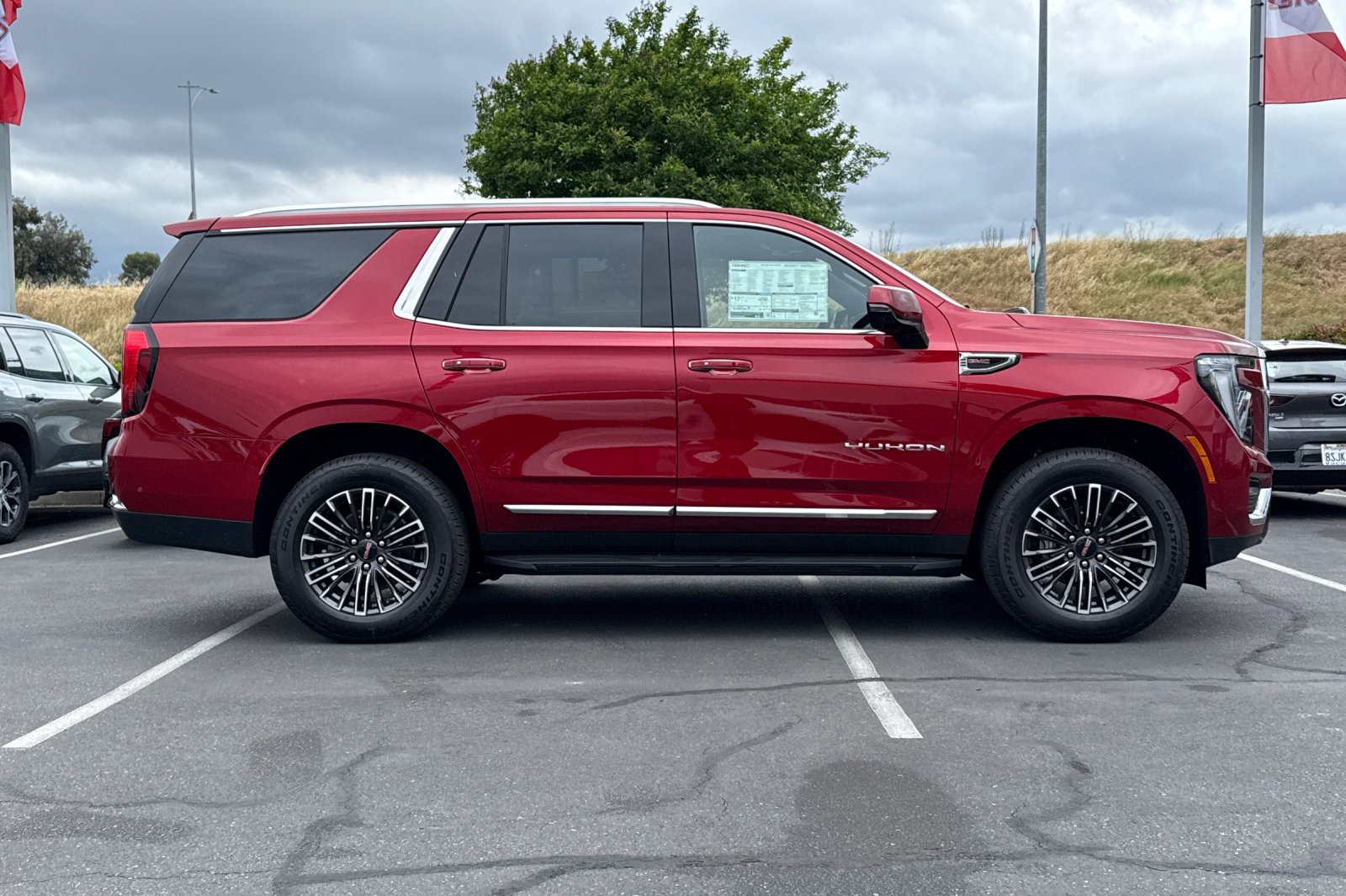 New 2026 GMC Yukon Elevation w/ Elevation Premium Package image 3