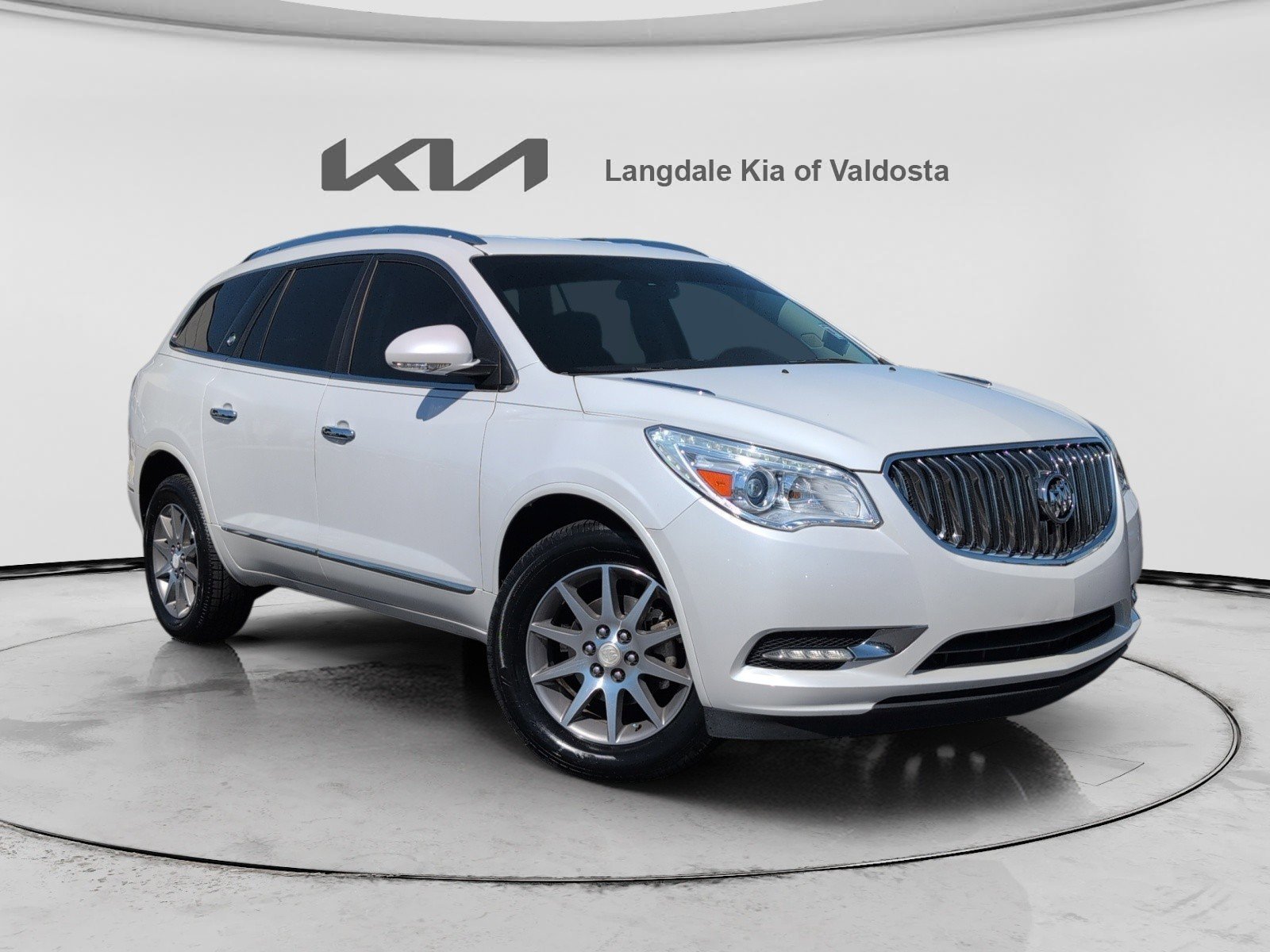 Used 2016 Buick Enclave Leather w/ Trailering Package