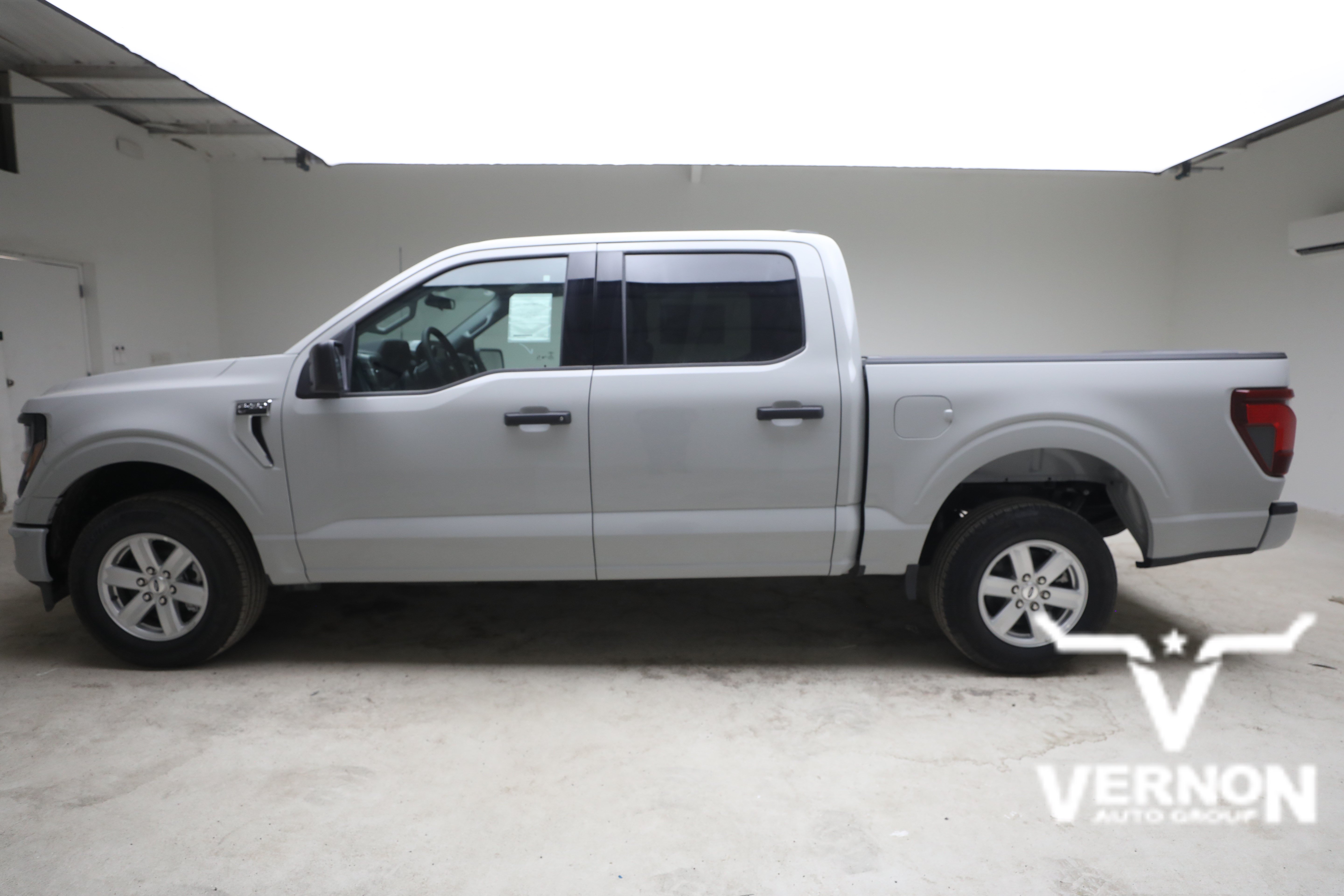 New 2026 Ford F150 XLT RWD image 2