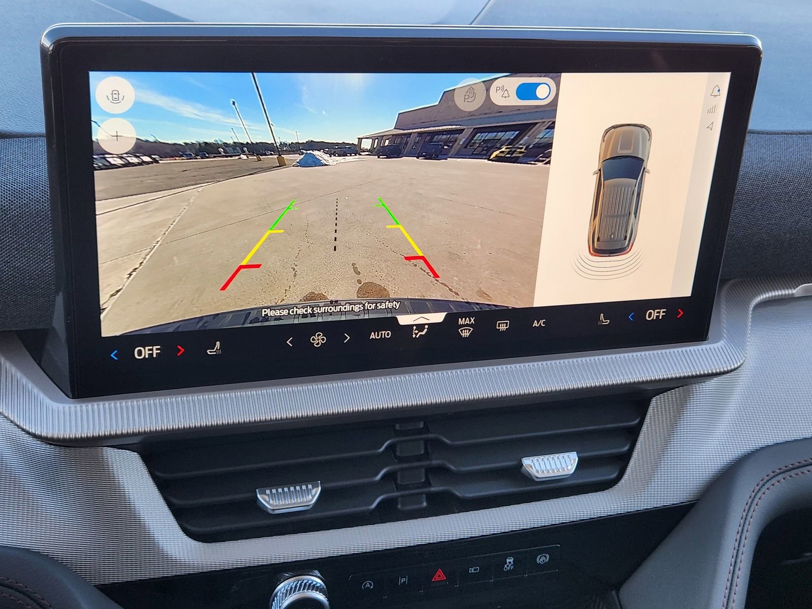 New 2026 Ford Explorer Active image 18