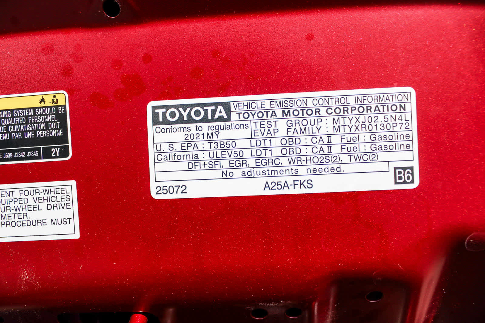 Used 2021 Toyota RAV4 XLE image 29