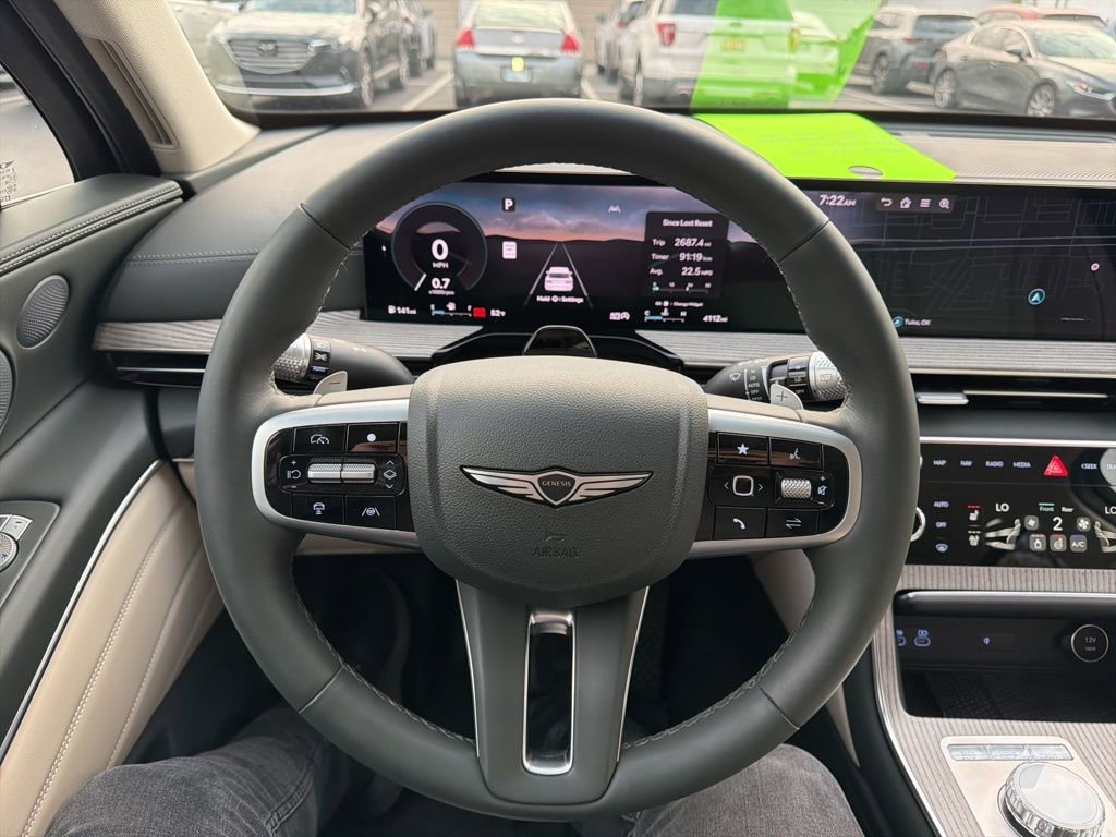 Used 2025 Genesis GV80 2.5T Prestige image 14