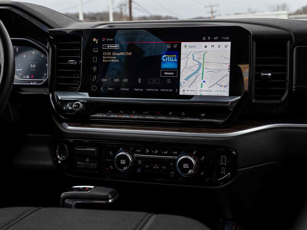 Used 2025 GMC Sierra 1500 Elevation w/ Elevation Premium Package image 21