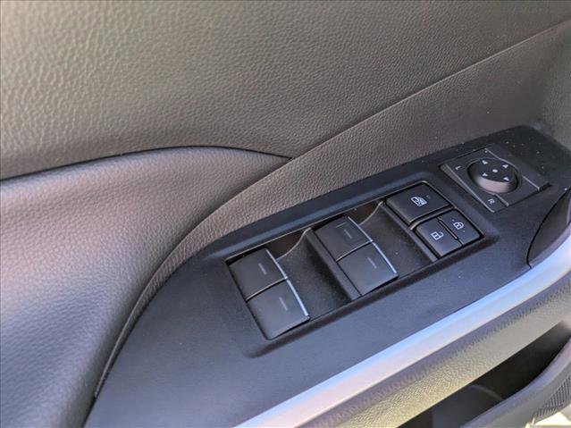 Certified 2025 Toyota RAV4 XLE w/ Convenience Package image 12