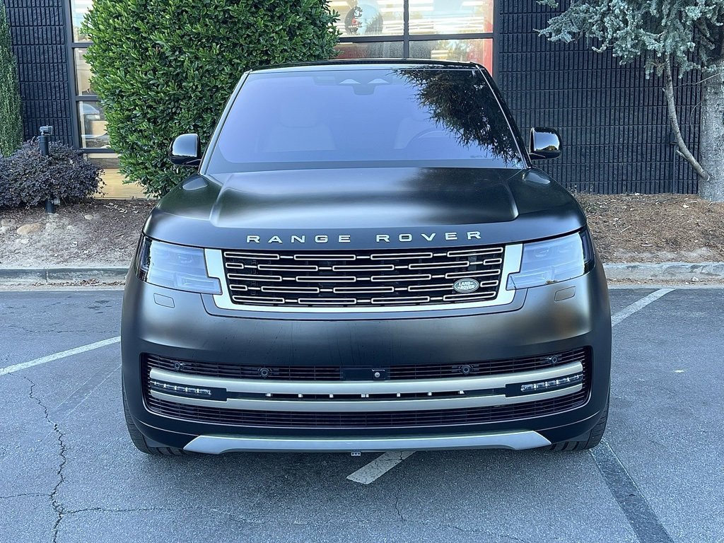 Used 2023 Land Rover Range Rover SE image 3