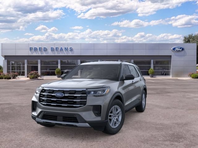 New 2026 Ford Explorer Active AWD/4WD image 3
