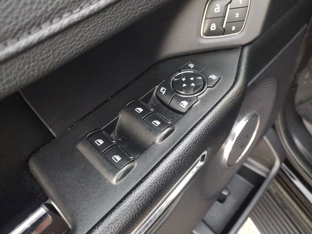 Used 2020 Ford Expedition XLT w/ Equipment Group 202A AWD/4WD image 15