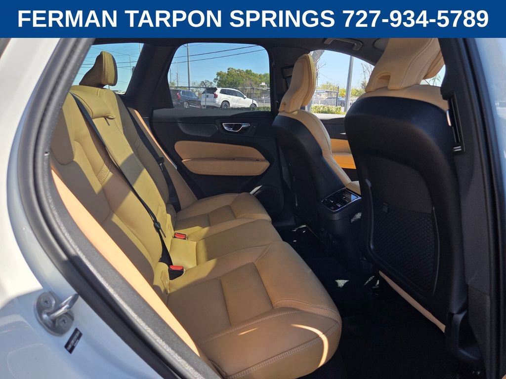 Used 2025 Volvo XC60 B5 Ultra w/ Protection Package Premier image 18
