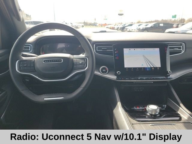 Used 2024 Jeep Wagoneer L Series II w/ Flexible Seating Group image 4