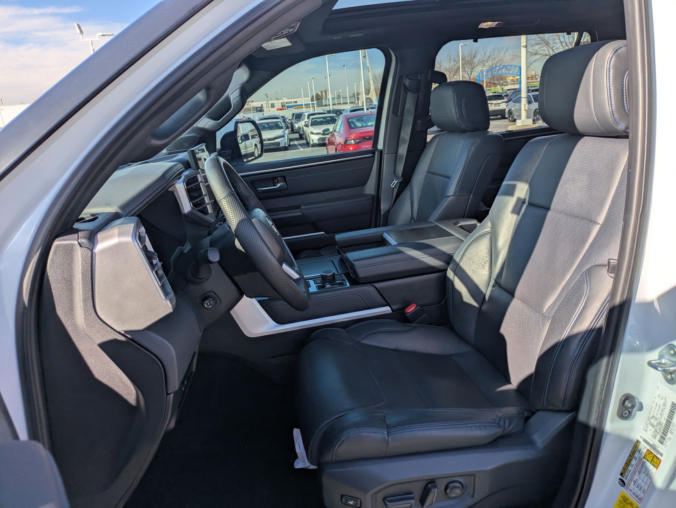 Used 2024 Toyota Sequoia Platinum image 28